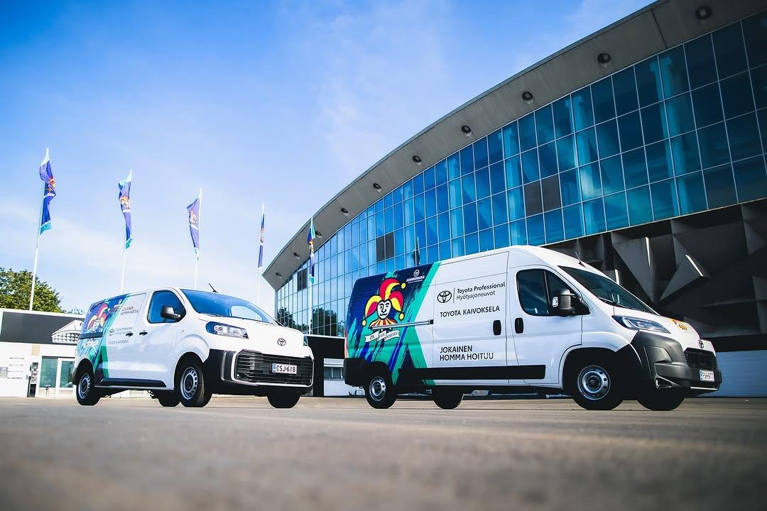 Kaupallinen yhteistyö @toyotakaivoksela – Jokereiden pakuperhe on kasvanut: viime kaudelta...