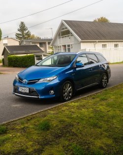 Upean värinen Toyota Auris meillä varastossa💎

Varusteita:

- Toyota Relax turva saatavill...