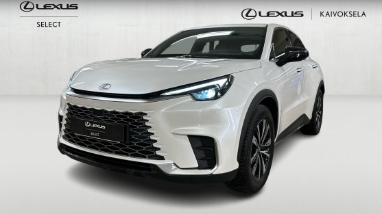 LEXUS Lbx