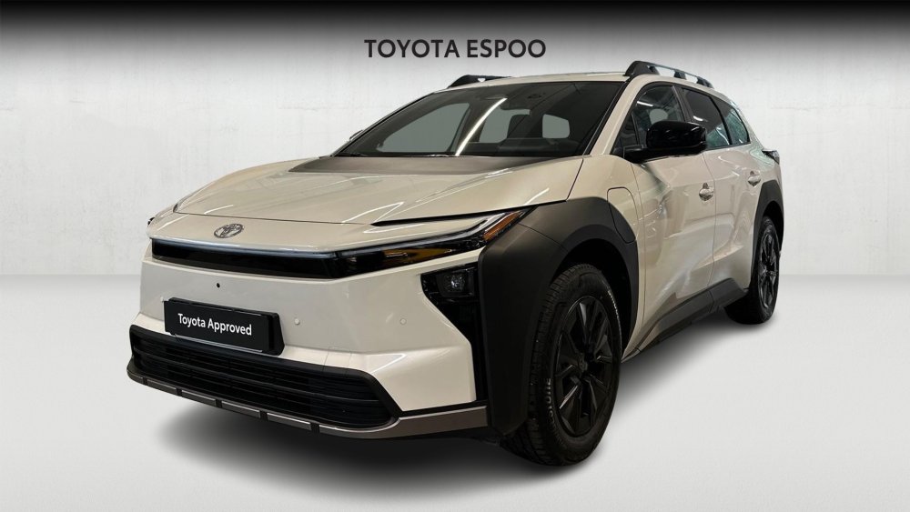 TOYOTA Bz4x touring